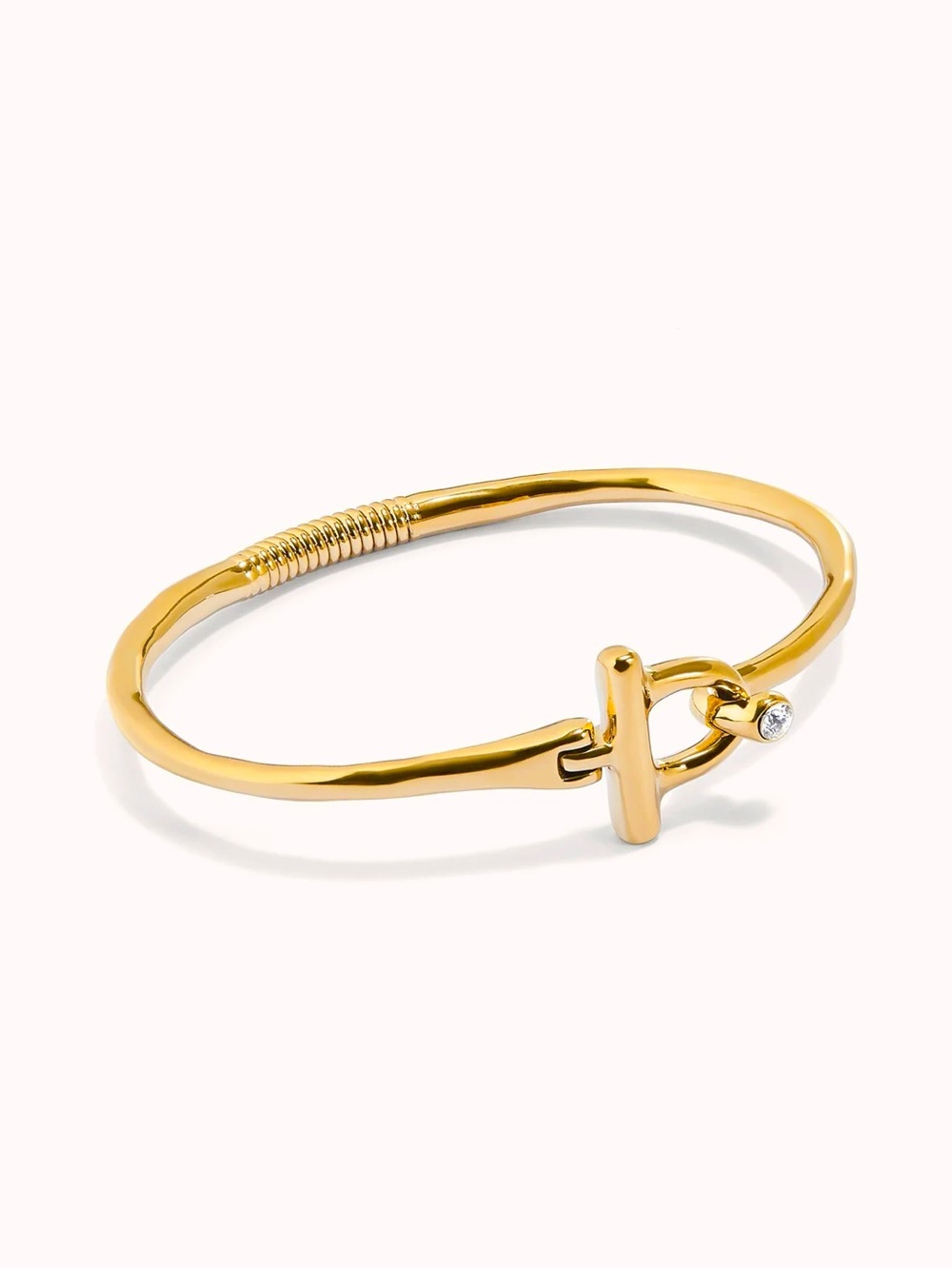 UNO de 50 Gold Small Clasp Bangle Bracelet